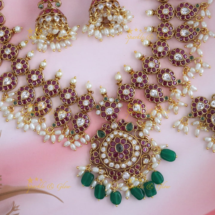 Gold & Pearl Necklace - Ideal for Weddings & Festivities