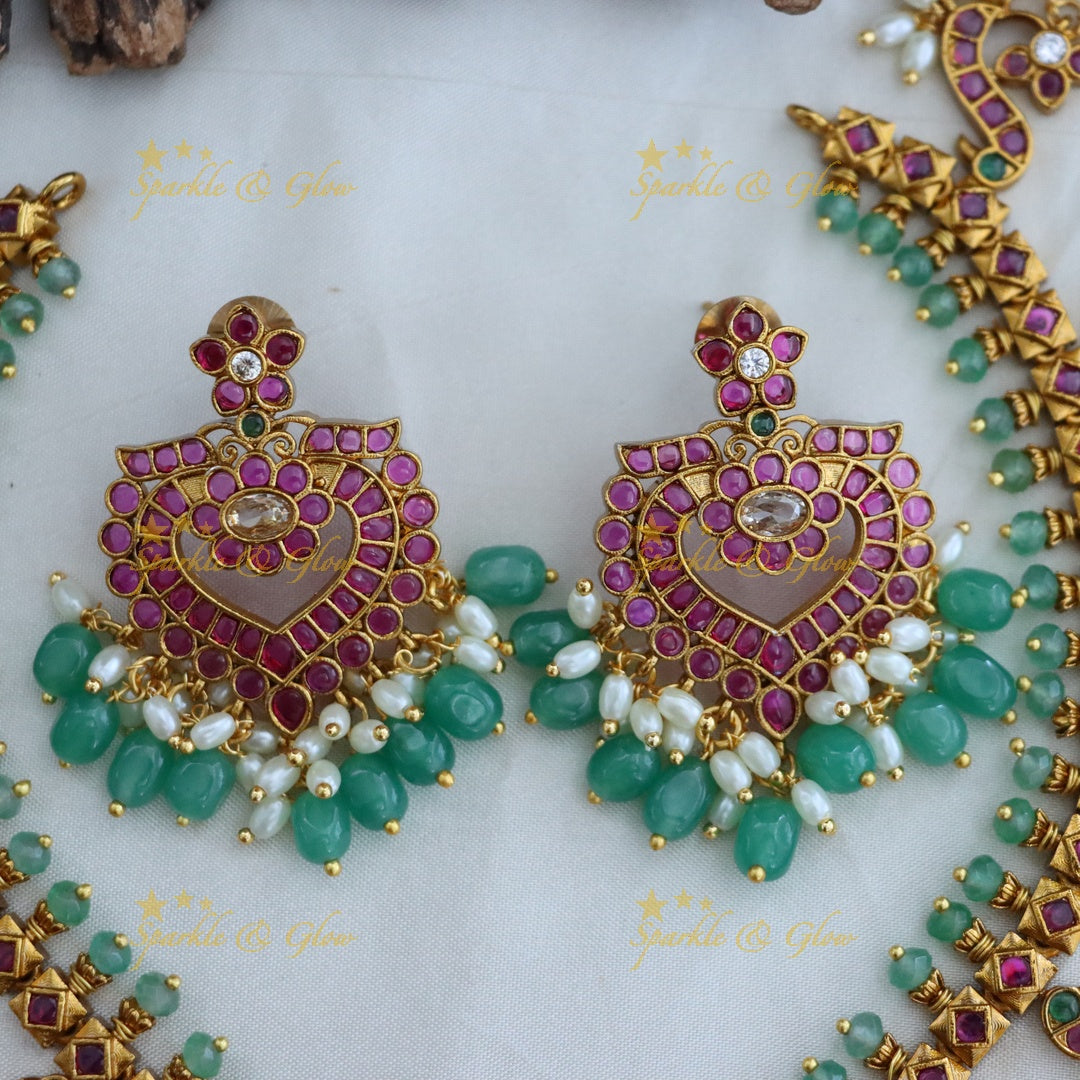 Exquisite Indian Gold Necklace for Wedding Glamour