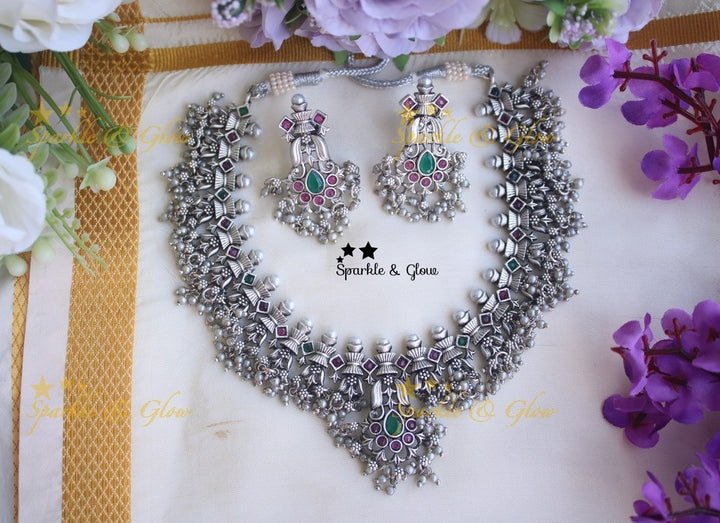 CZ stones Gutta pusala short neckset - Silver - Multi