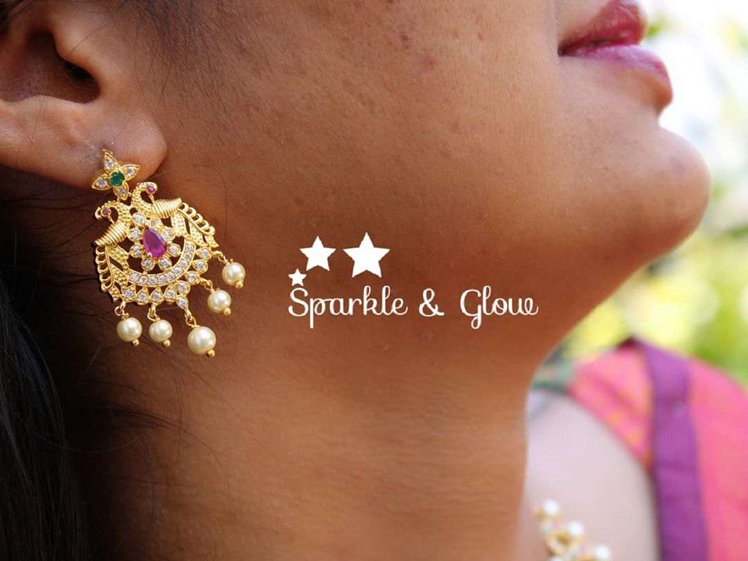 Exquisie Gold peacock gutta pusalu haram with stones