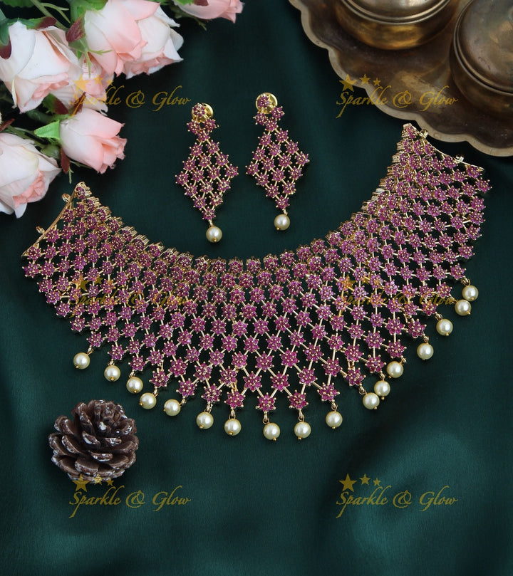 Gold polish Ad Floral Choker - Pink