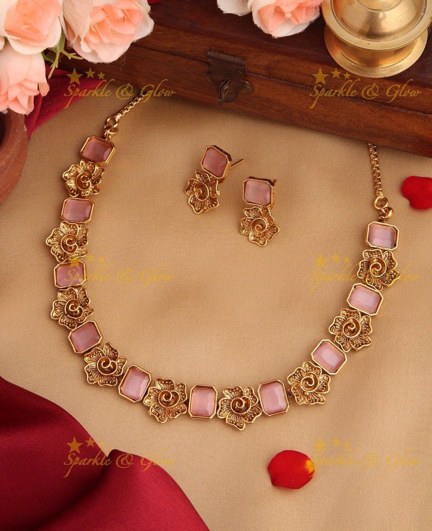 Budgetted Floral Kemp Short Necklace - Light Pink - Sparkle and Glow