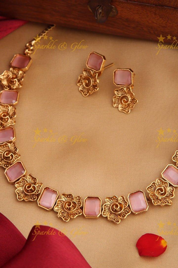 Budgetted Floral Kemp Short Necklace - Light Pink - Sparkle and Glow