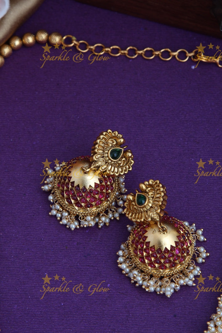 Gold Alike Pearl and Gold Beads Peacock Moon pendent Kemp Long Necklace