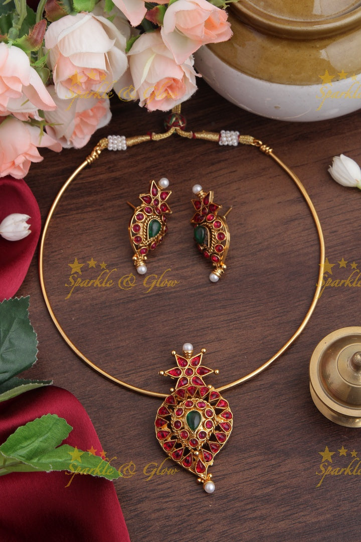 Statement Kemp Mango Pendent Pipe Choker