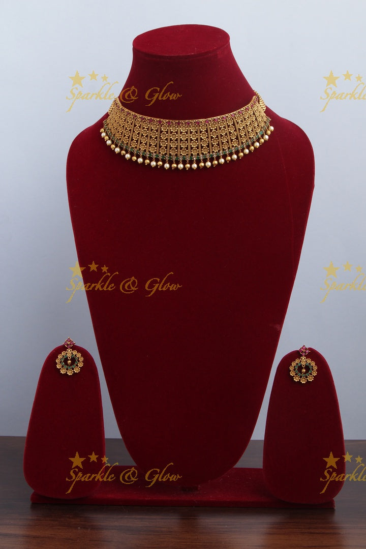 Gold alike Antique Floral Choker