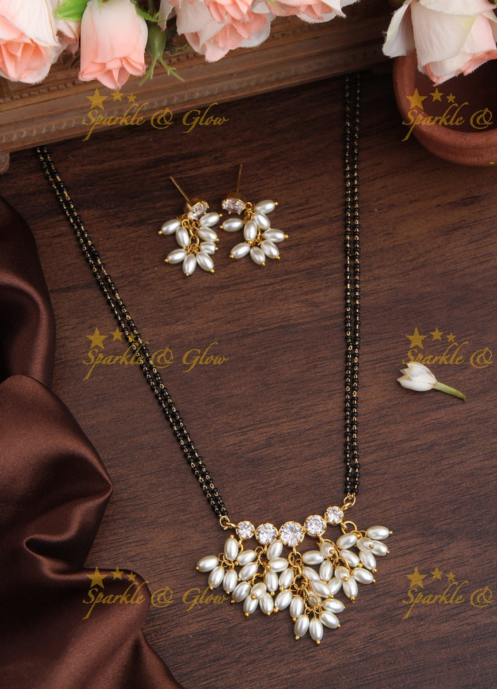 Gold alike black beads pearl pendent chain 18 inches