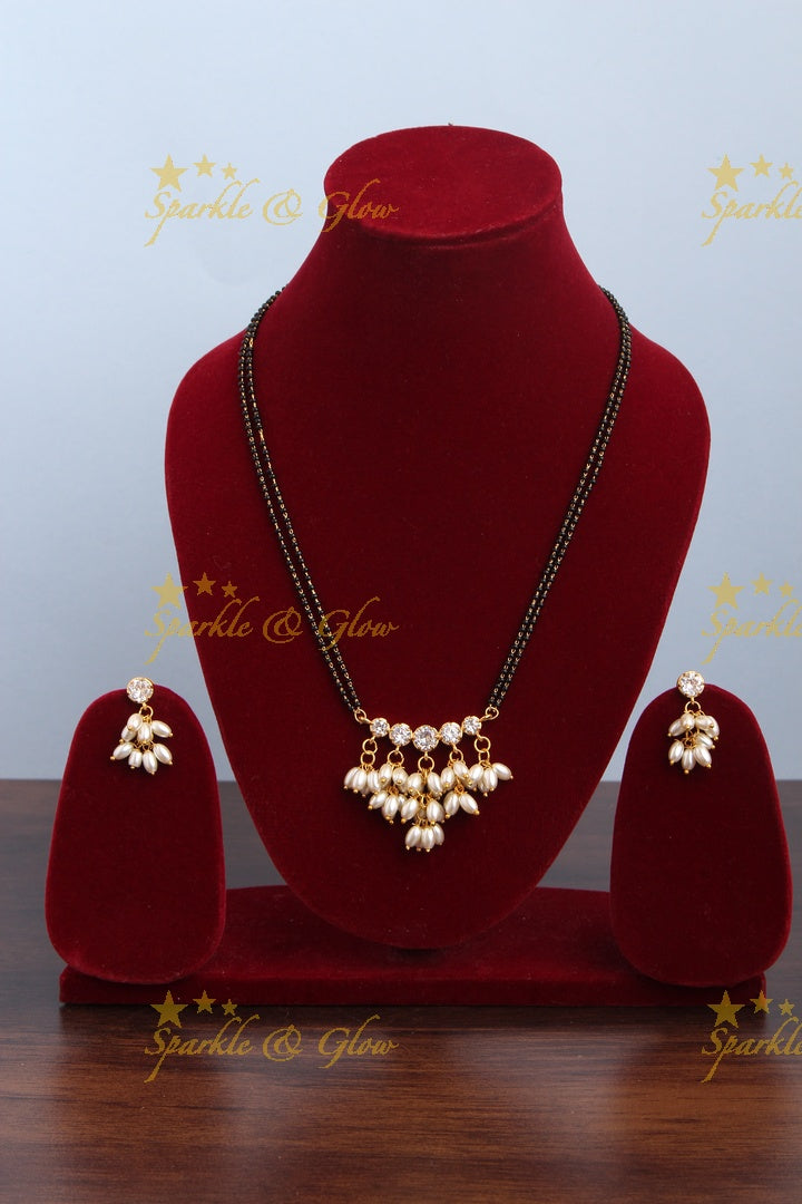 Gold alike black beads pearl pendent chain 18 inches