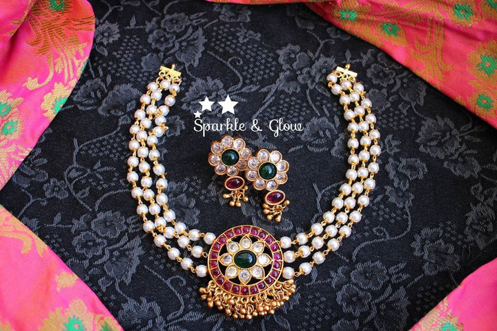 Pearl high neck choker - Navarathna - Sparkle and Glow - Kemp Green - Back Thread