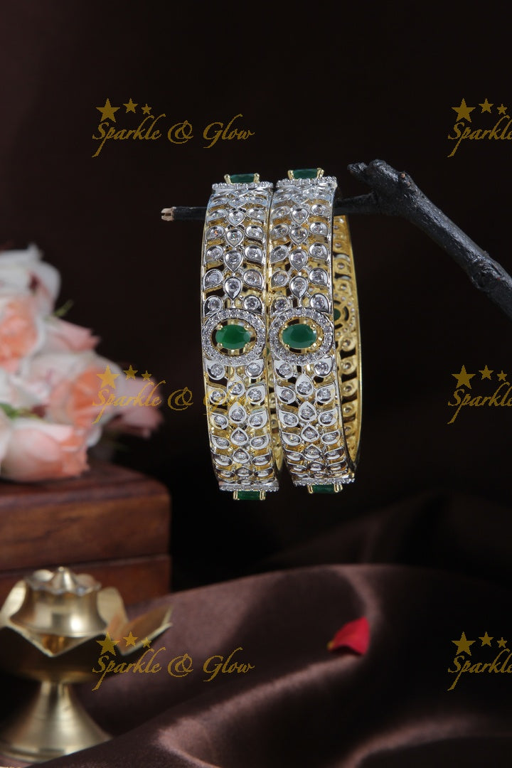 Beautiful GJ Polish leaf design bangles a pair - Green - 2.8
