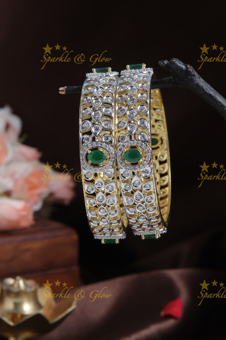 Beautiful GJ Polish leaf design bangles a pair - Green - 2.8