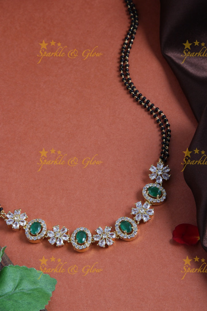 Gold black beads Floral chain - 22 inches - Green