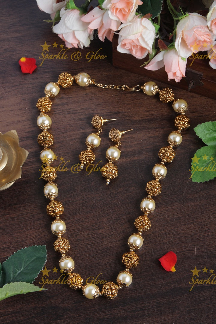 Gold Alike Pearl and Gold Bead Chain