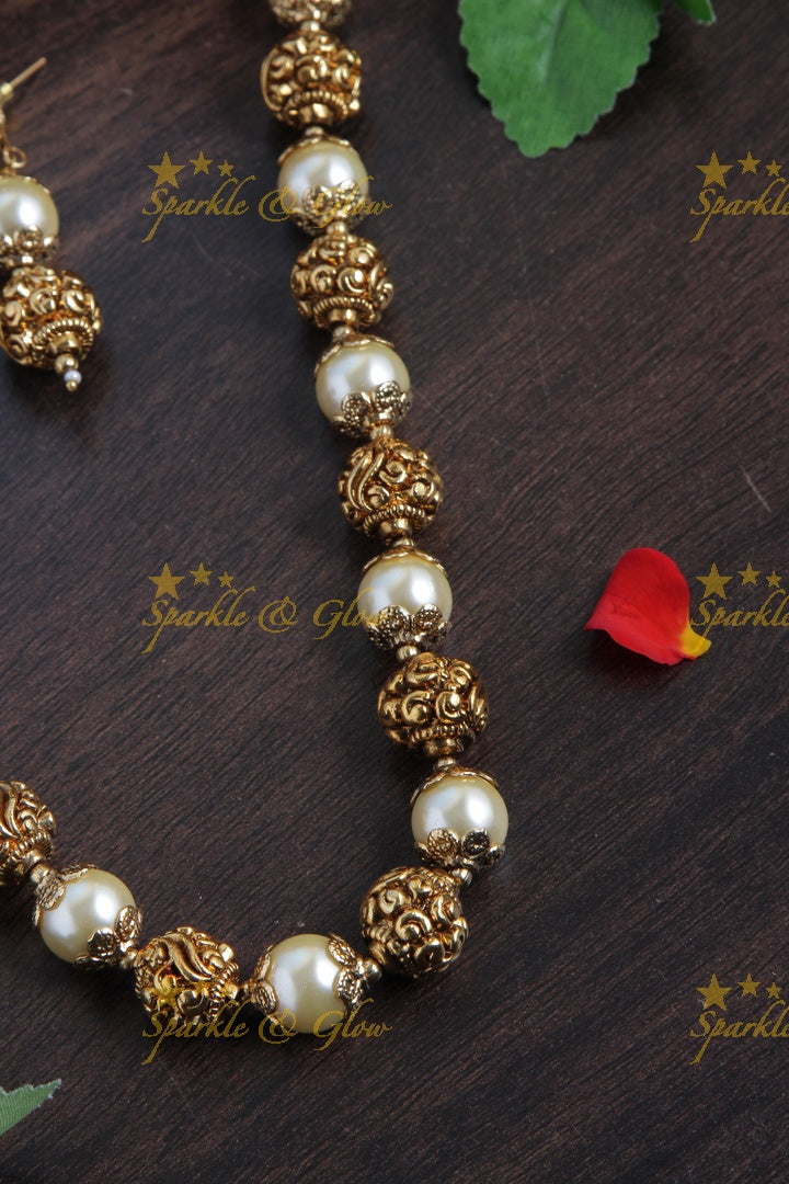Gold Alike Pearl and Gold Bead Chain