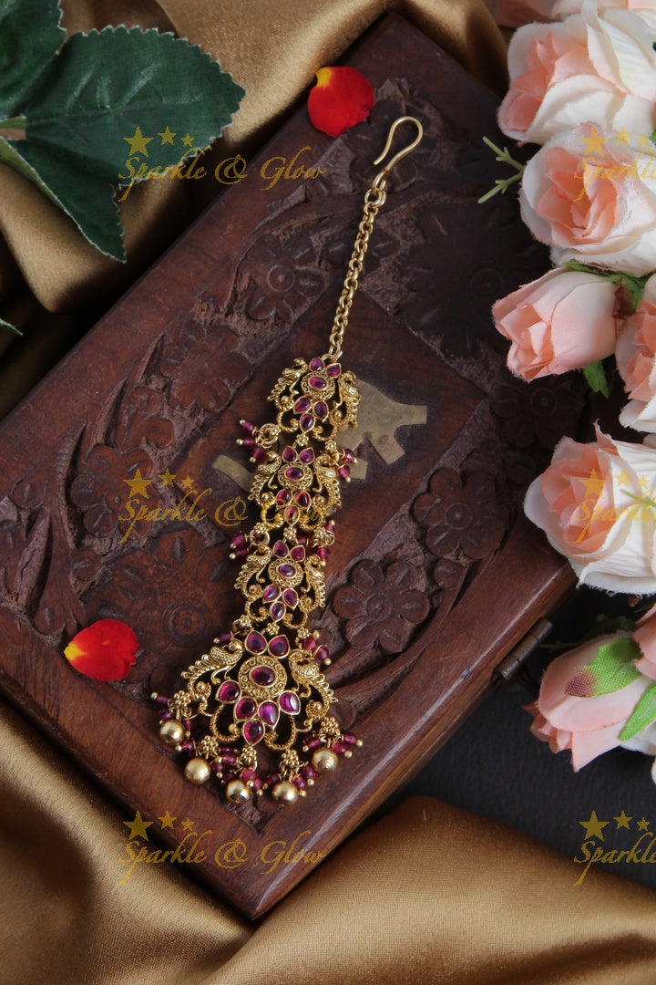 Beautiful Leaf Floral design Maang tikka with gold beads - Pink Green