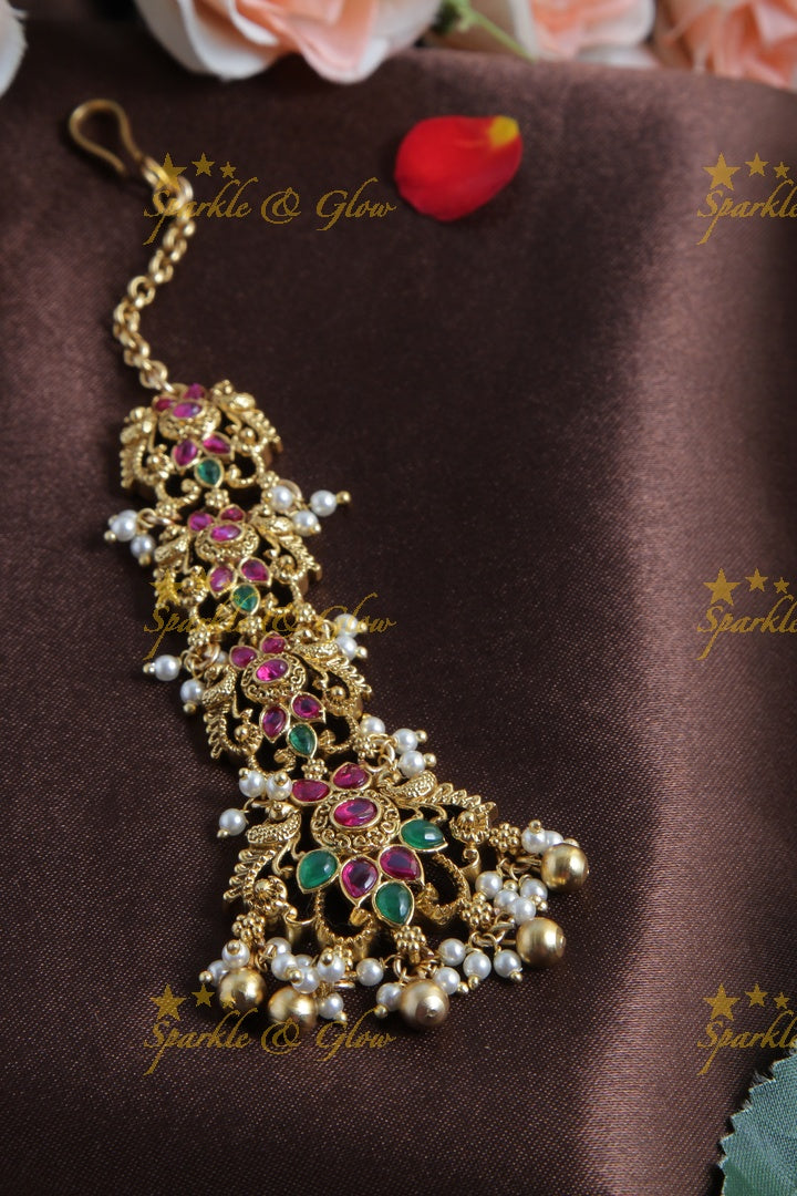 Beautiful Leaf Floral design Maang tikka with gold beads - Pink Green