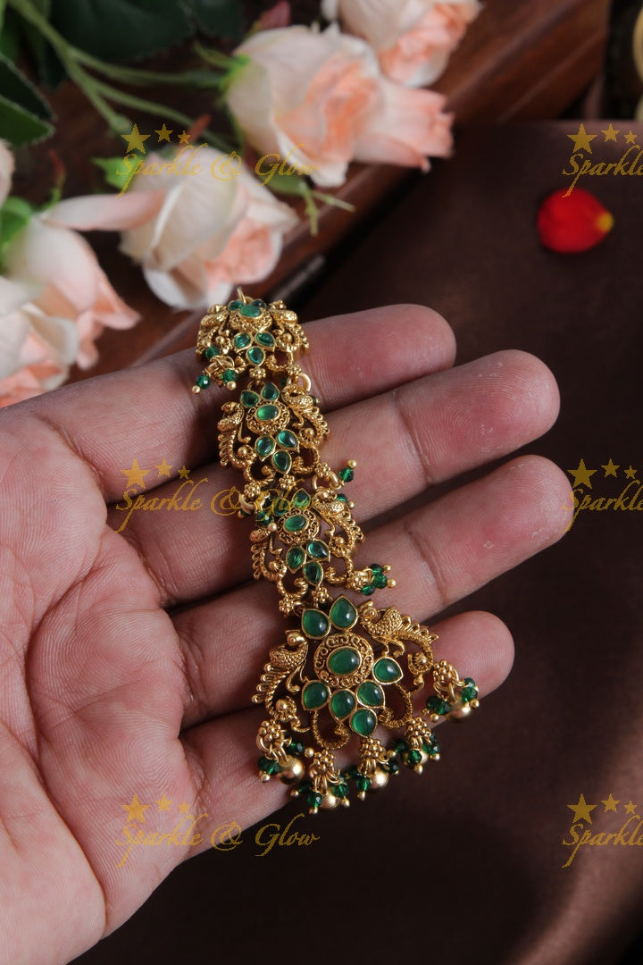 Beautiful Leaf Floral design Maang tikka with gold beads - Green