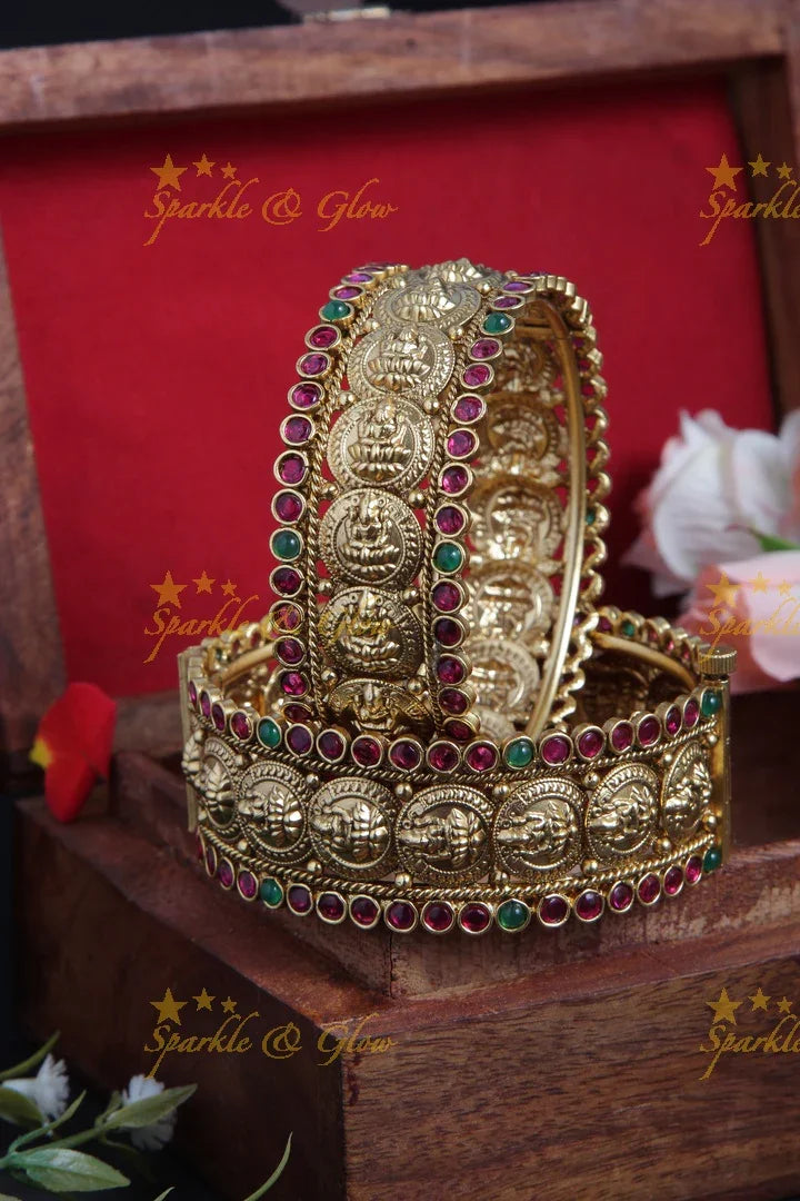 Gold alike coin bangle - Sparkle and Glow
