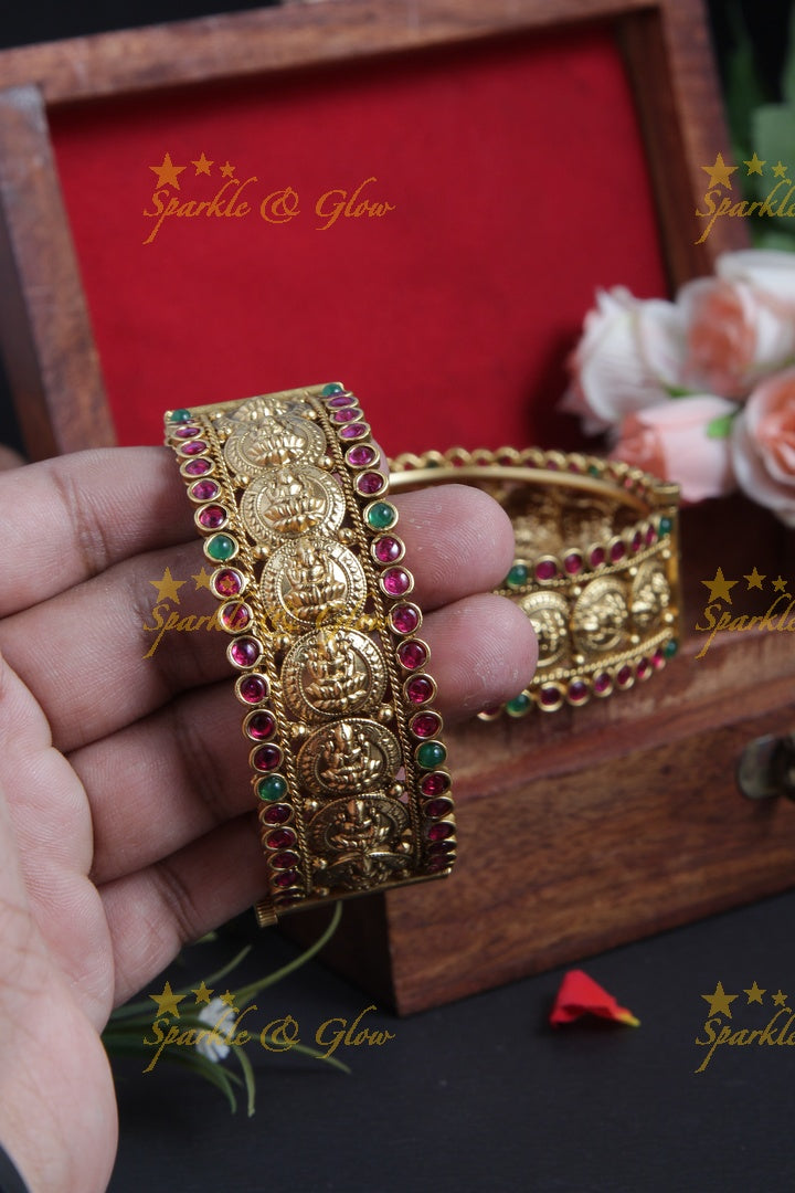 Gold alike coin bangle