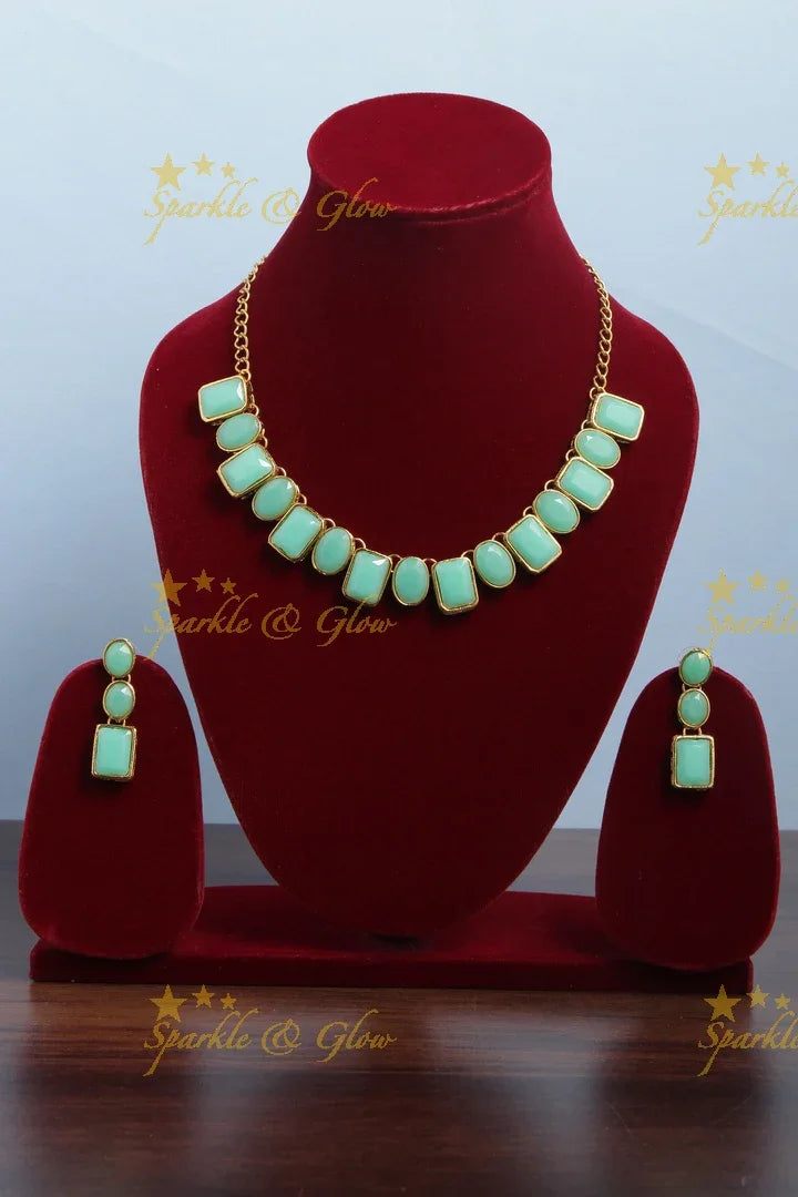 Exclusive stone short necklace-Sky Blue - Sparkle and Glow
