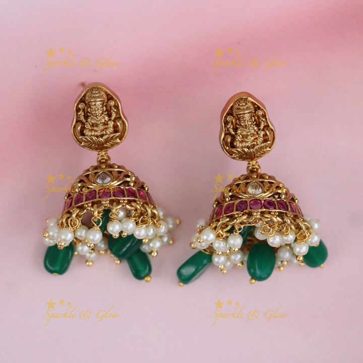 Exquisite Gold-Plated Necklace & Earrings Set for Elegance