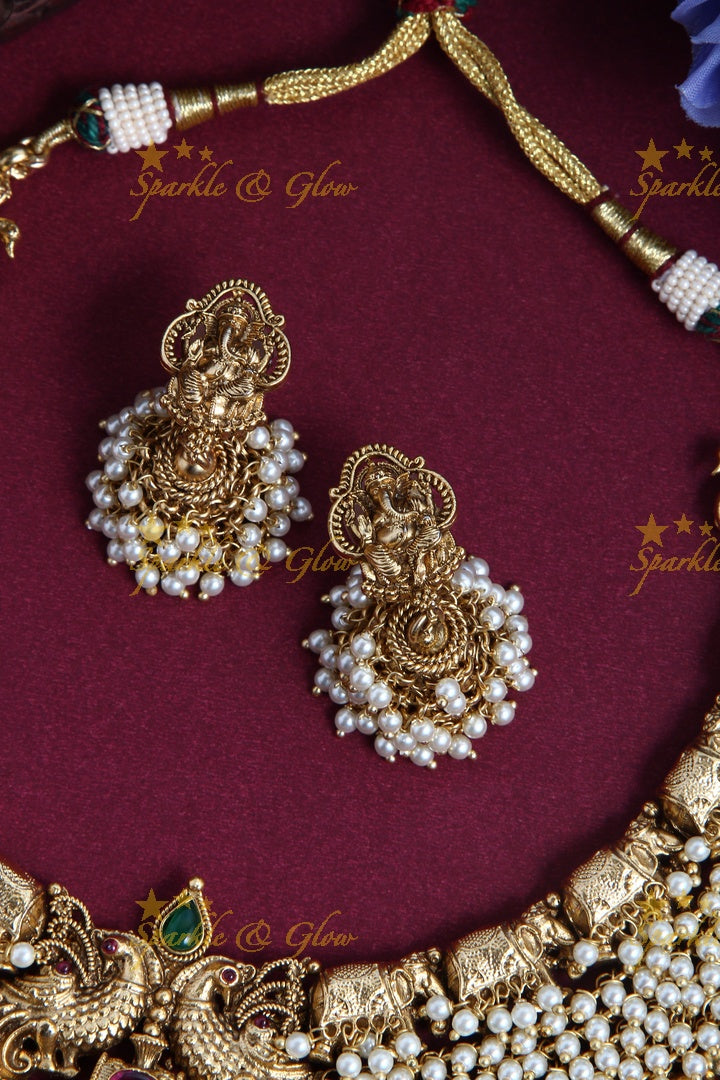 Gold Alike Polished Pearl Cluster Idol Ganesha Pendant Short Neckpiece