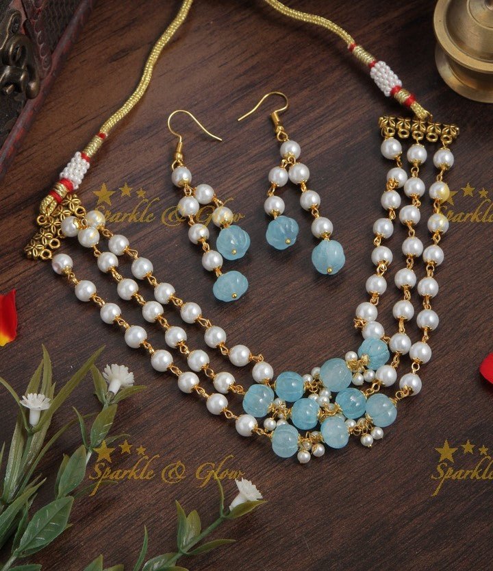 Beautiful Pearl choker with light violet beads - Sparkle and Glow - Light Blue - Back Thread