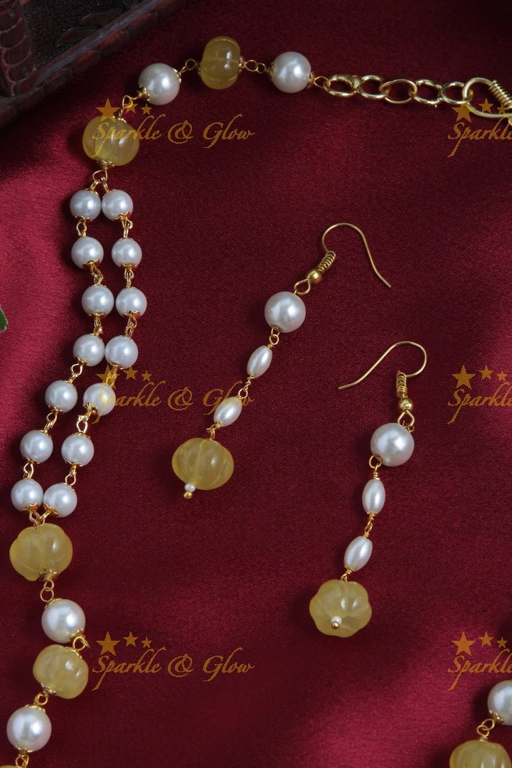 Beautiful Pearl long necklace with white beads - Sparkle and Glow - White - Back Thread