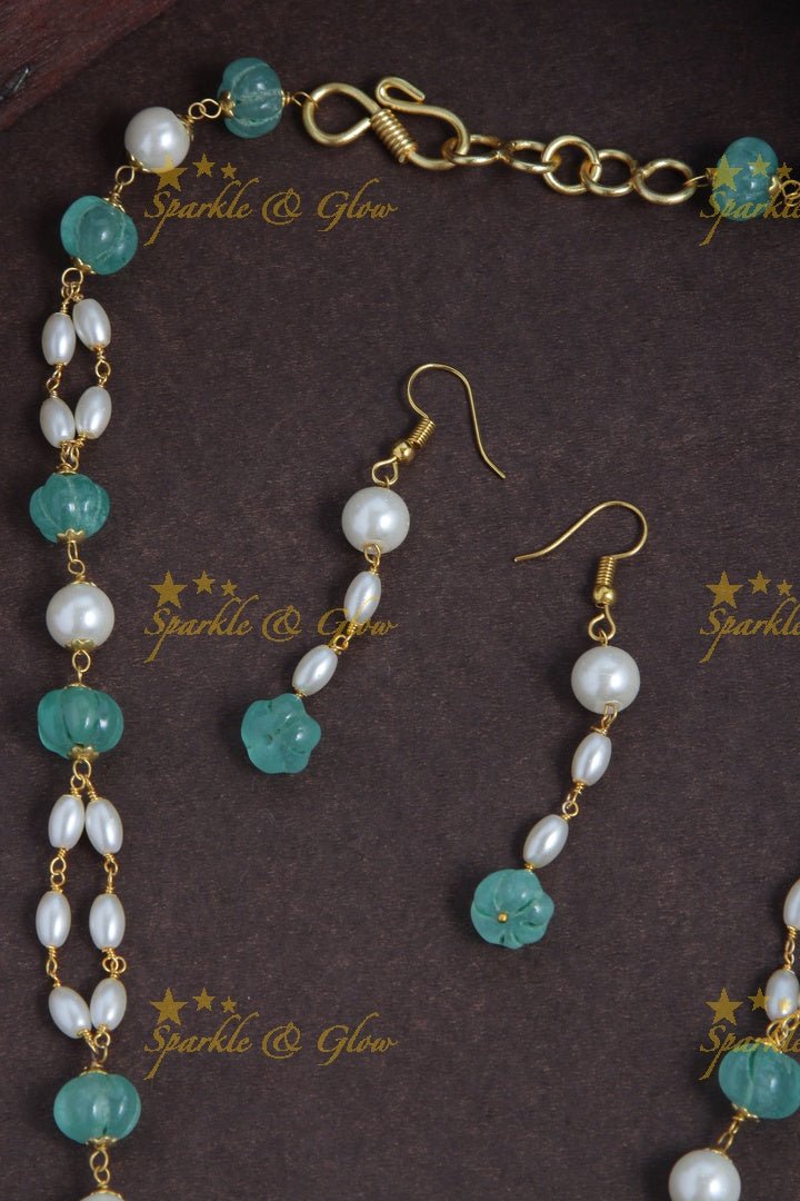 Beautiful Pearl long necklace with white beads - Sparkle and Glow - Mint Green - Back Thread