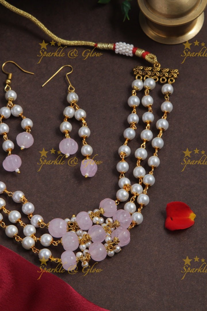 Beautiful Pearl choker with light violet beads - Sparkle and Glow - Light Blue - Back Thread