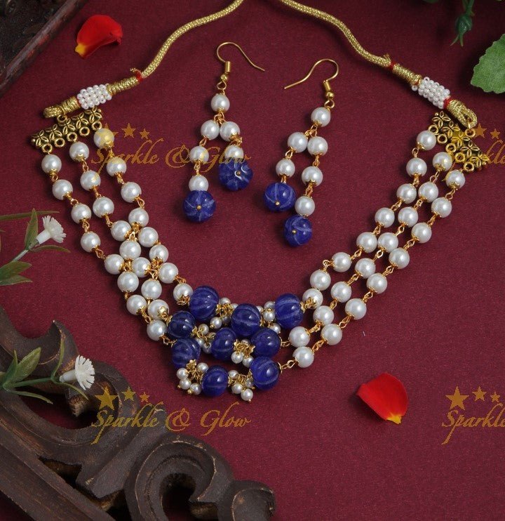 Beautiful Pearl choker with light violet beads - Sparkle and Glow - Blue - Back Thread