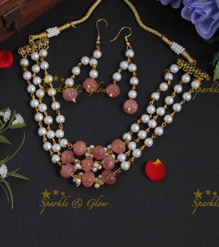 Beautiful Pearl choker with light violet beads - Sparkle and Glow - Orange - Back Chain
