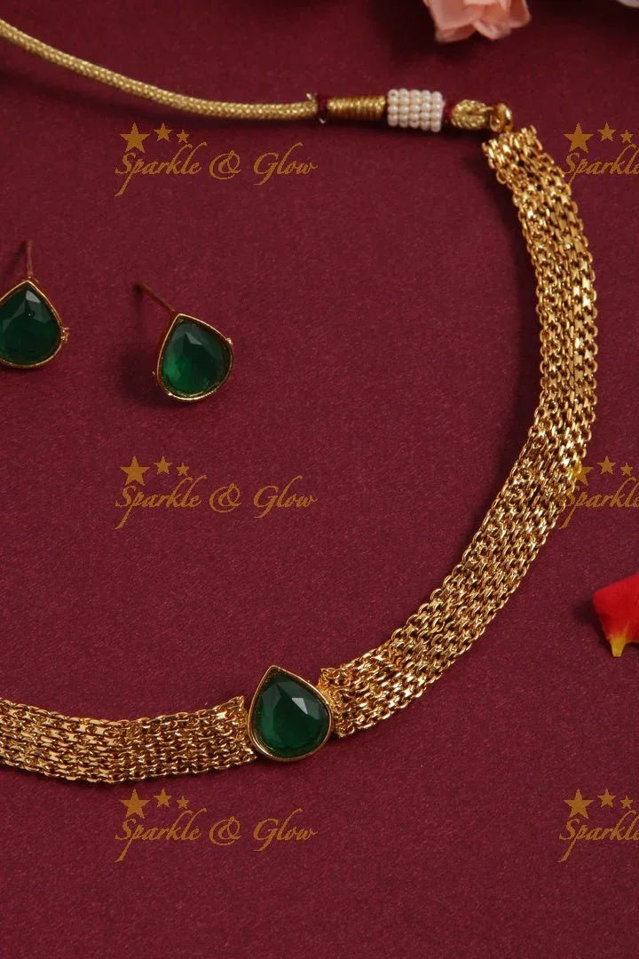 Budgetted Antique stone choker - Green - Sparkle and Glow