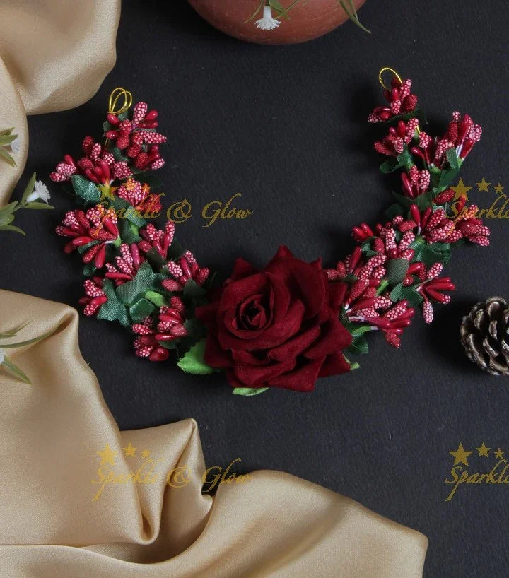 Rose Hair Veena Gajra with Leaf Branch Design