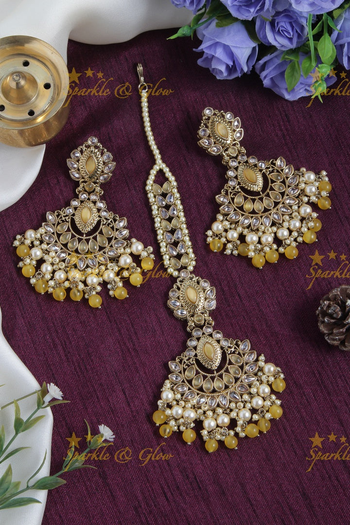 Beautiful Antique Stone Chandbalis with Maang Tikka