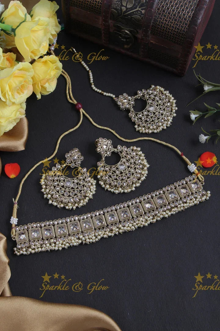 White Antique square Choker with Maang Tikka - Sparkle and Glow