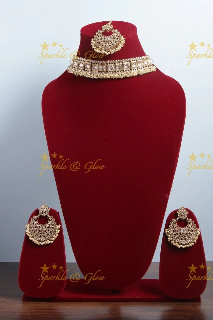 White Antique square Choker with Maang Tikka - Sparkle and Glow
