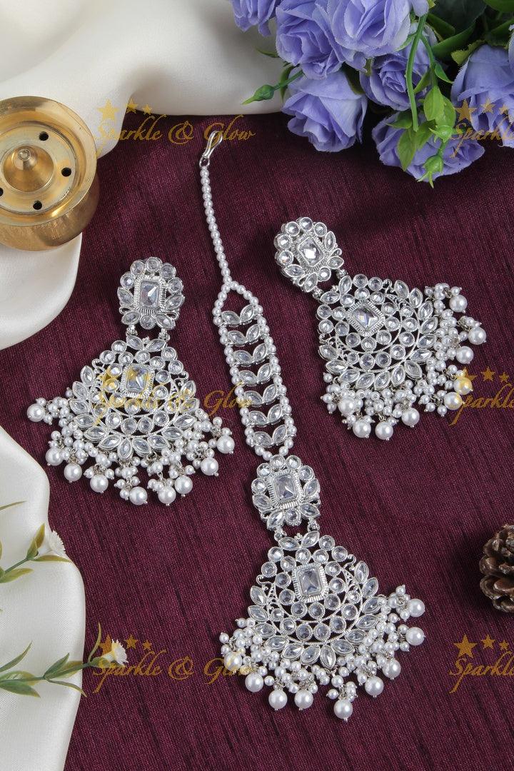 Stone Leaf Chandbalis with Maang Tikka Set