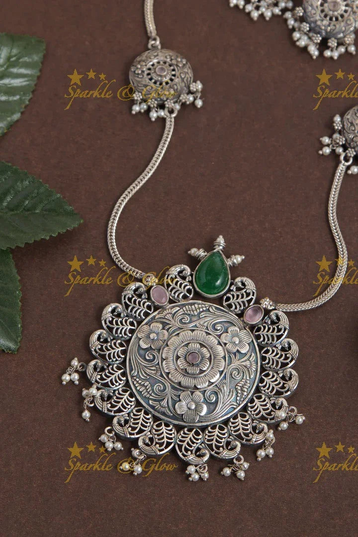 Grand Floral Pendant Necklace With Floral Studded Earrings - Sparkle and Glow