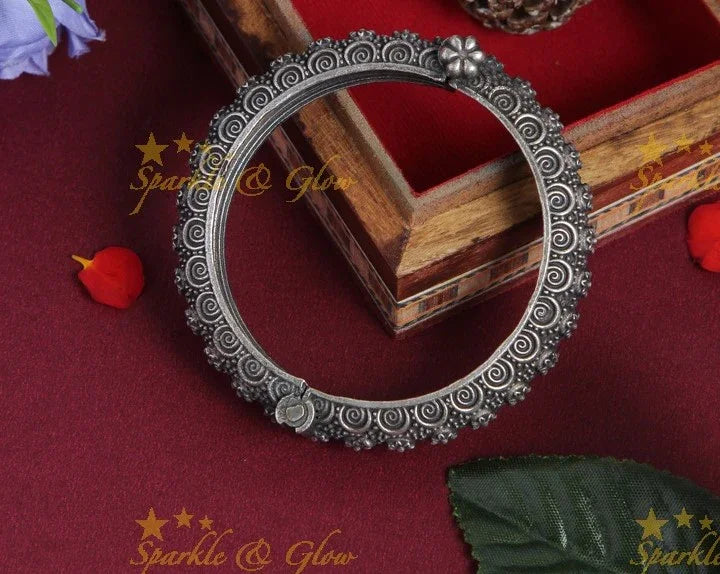 Silver look alike round design openable bangle - Sparkle and Glow