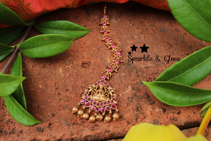 Lakshmi single line maang tikka with kemp stones -Multi
