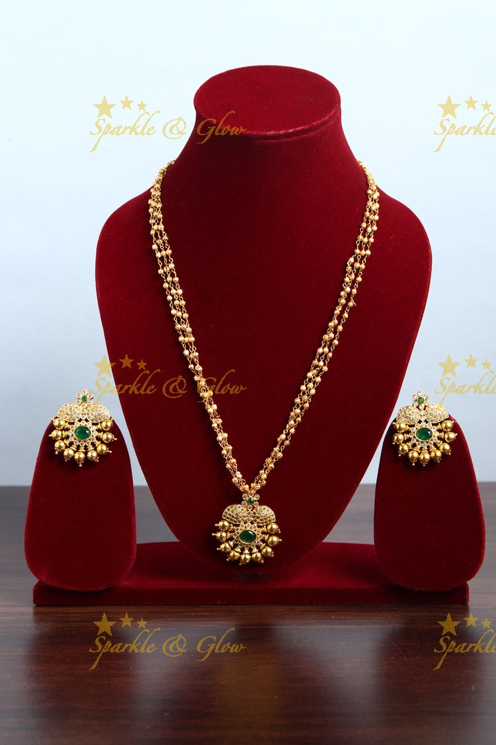 Premium Matt floral pendent gold bead pendent chain - 18 inches -  Green