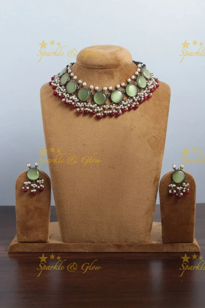Alluring stone gutta pusalu necklace - Mint Green - Sparkle and Glow
