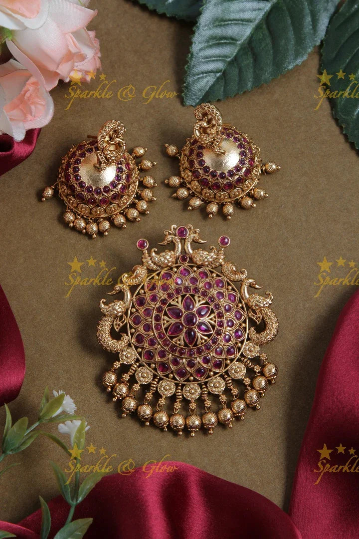 Premium Matt Peacock Flower Pendant Set