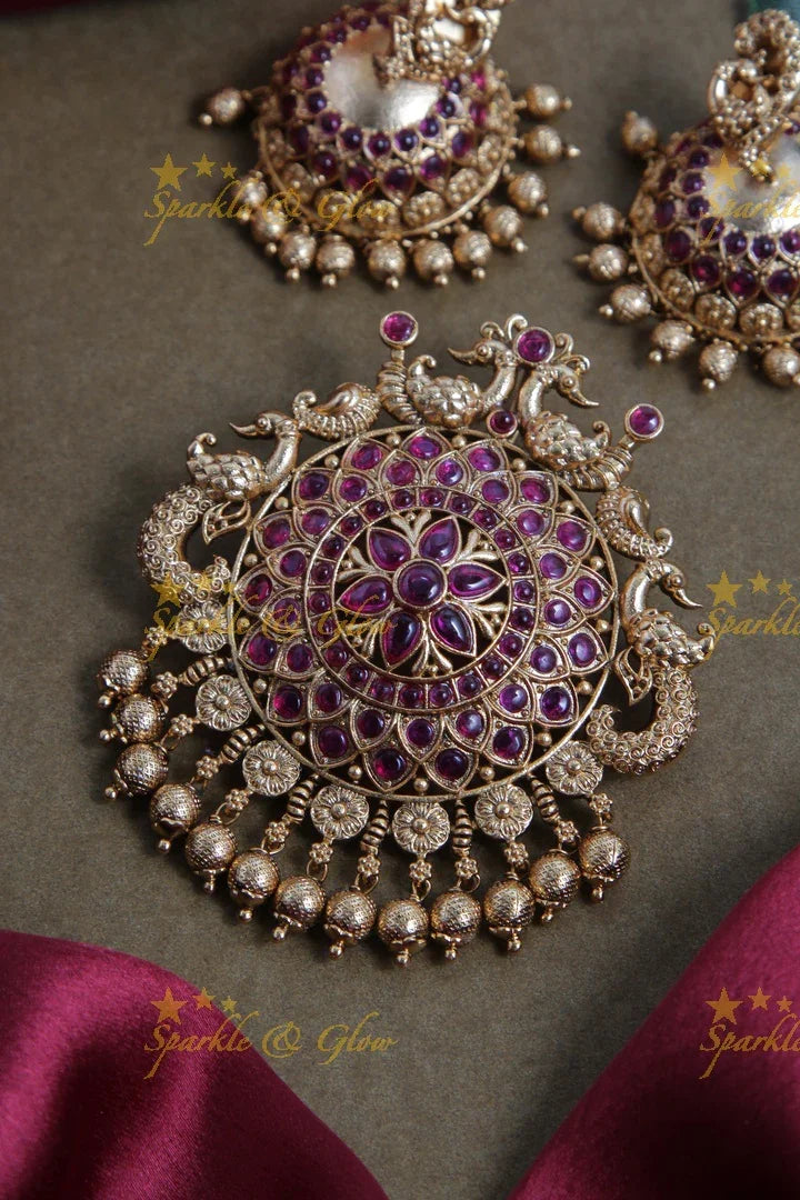 Premium Matt Peacock Flower Pendant Set