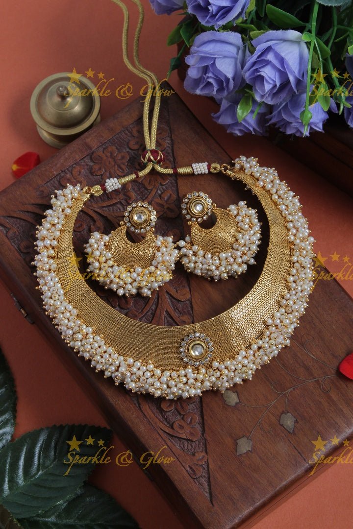 Pearl cluster statement short stone necklace - Sparkle and Glow - Back Thread - 