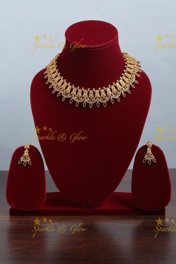 Premium Matt leaf shape short necklace - Sparkle and Glow