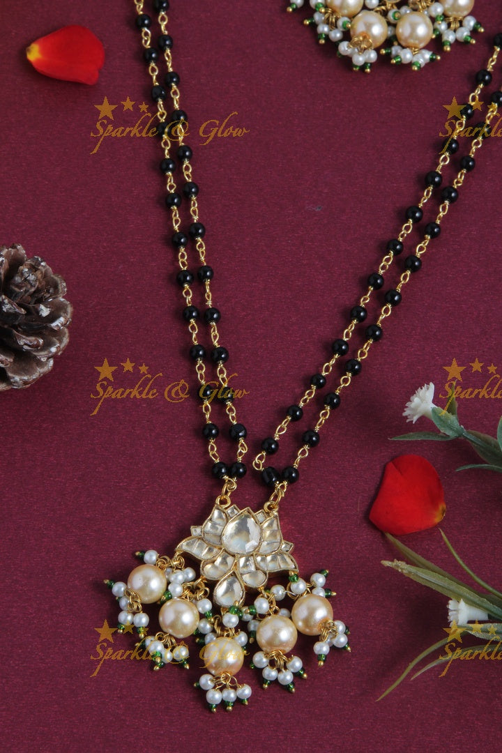 Black beads necklace with lotus jadau pendent and pearls - White