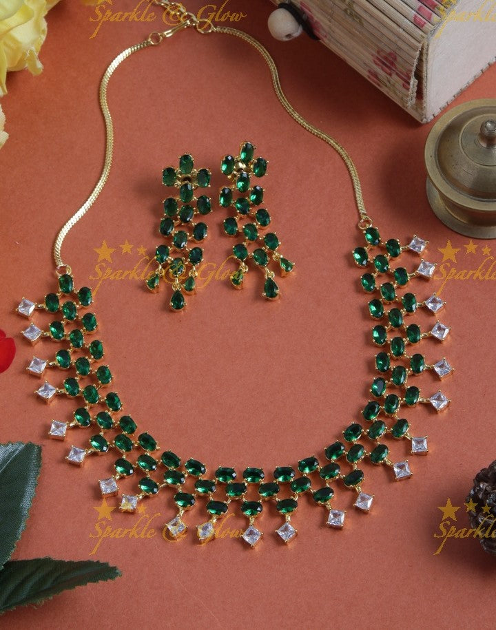 Glorious AD stone necklace with mini stones - Red