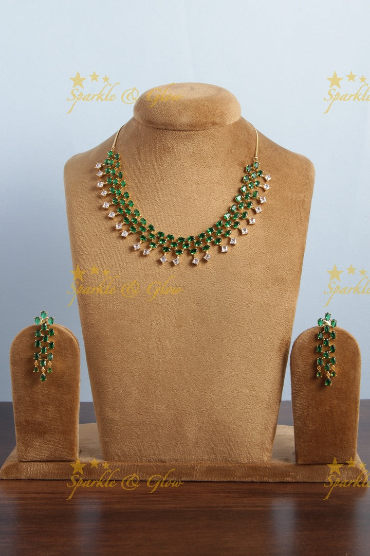 Glorious AD stone necklace with mini stones - Green